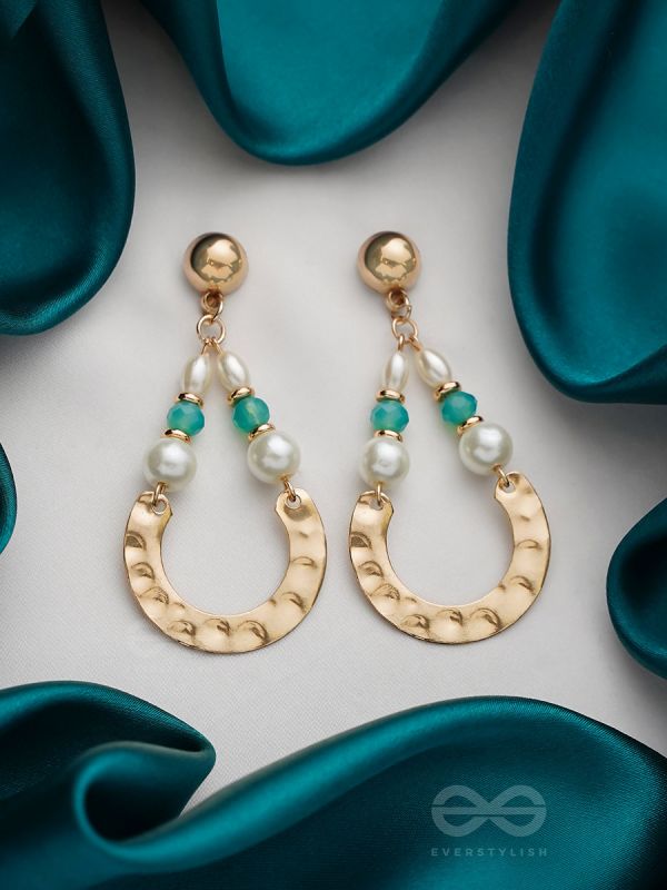 The Circle of Light - Golden Embellished Earrings