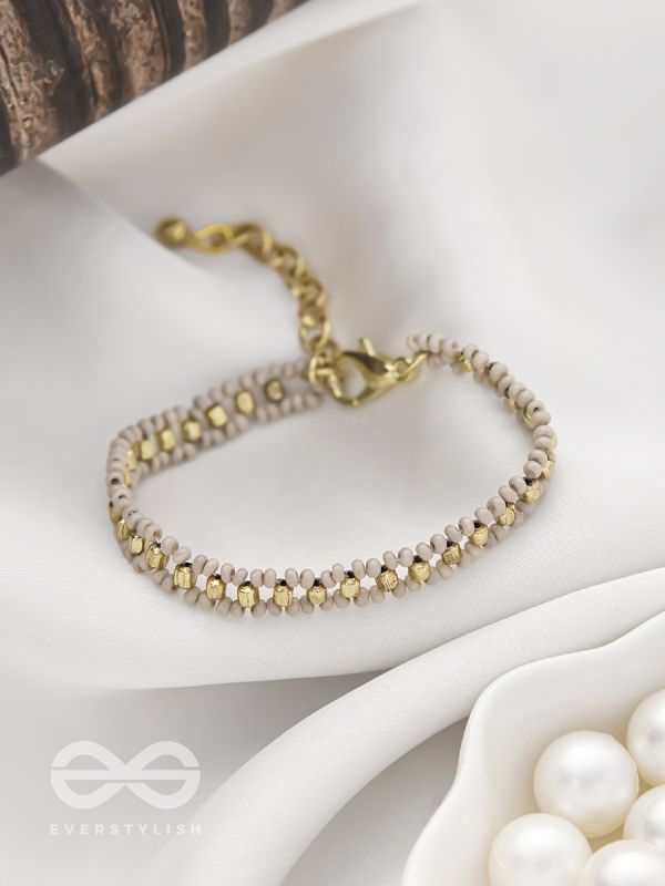 The Beaming Heavens- Golden Beaded Bracelet
