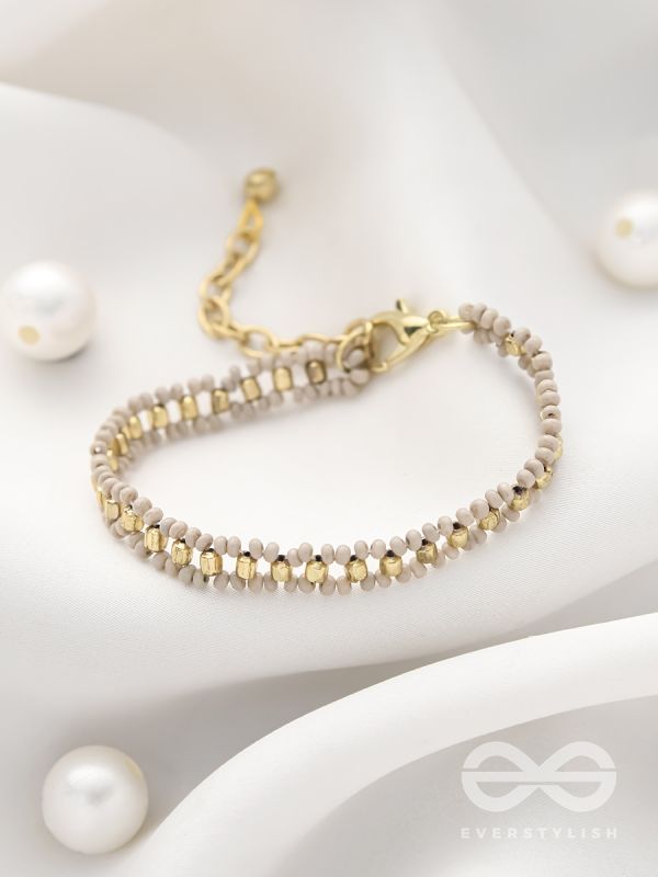 The Beaming Heavens- Golden Beaded Bracelet
