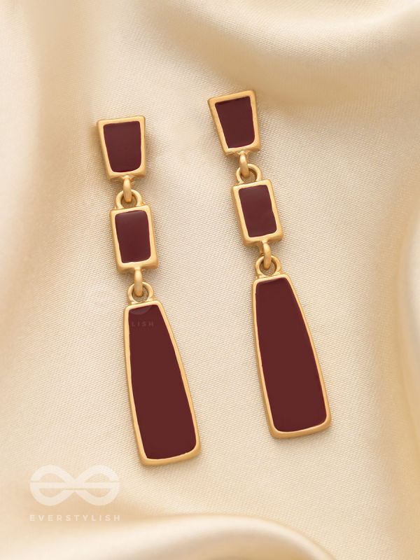 Woman of the Night - Classy Evening Earrings