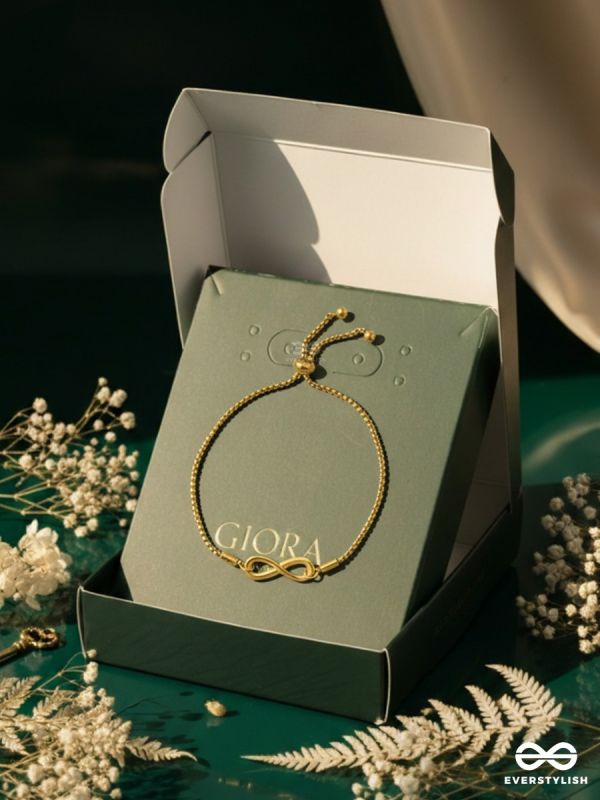 EVERMORE LOOP –  STAINLESS STEEL 18K GOLD PLATED ANTI-TARNISH INFINITY BRACELET 