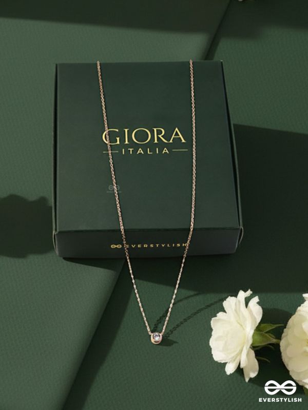 GIORA ITALIA - THE GOLDEN SPECK –  STAINLESS STEEL 18K GOLD PLATED ANTI-TARNISH NECKLACE
