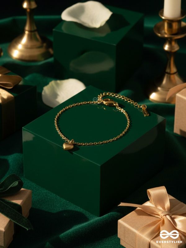 HEARTMUSE – STAINLESS STEEL 18K GOLD PLATED ANTI-TARNISH EVERYDAY HEART CHAIN BRACELET