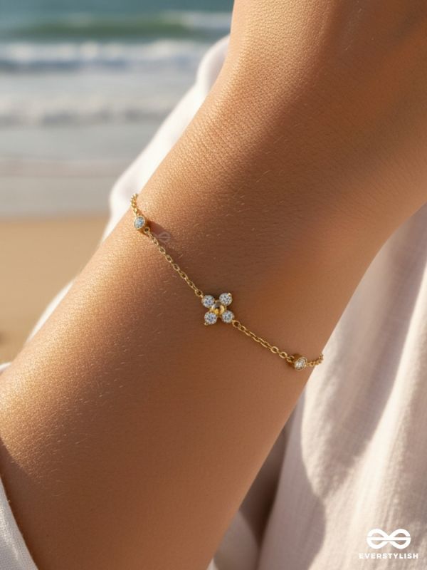 DEWY GLOW – STAINLESS STEEL 18K GOLD PLATED ANTI-TARNISH MINIMAL CHAIN BRACELET