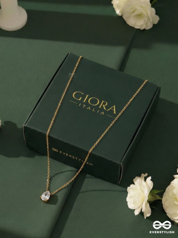 VIRELIA – STAINLESS STEEL 18K GOLD PLATED ANTI-TARNISH CUBIC ZIRCONIA STONE PENDANT NECKLACE