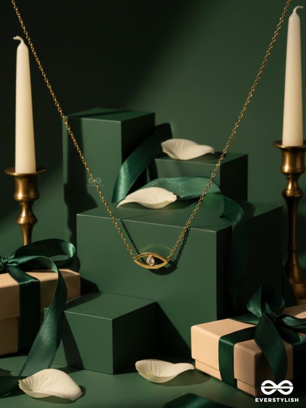 AMULETTE – STAINLESS STEEL 18K GOLD PLATED ANTI-TARNISH DELICATE NECKLACE