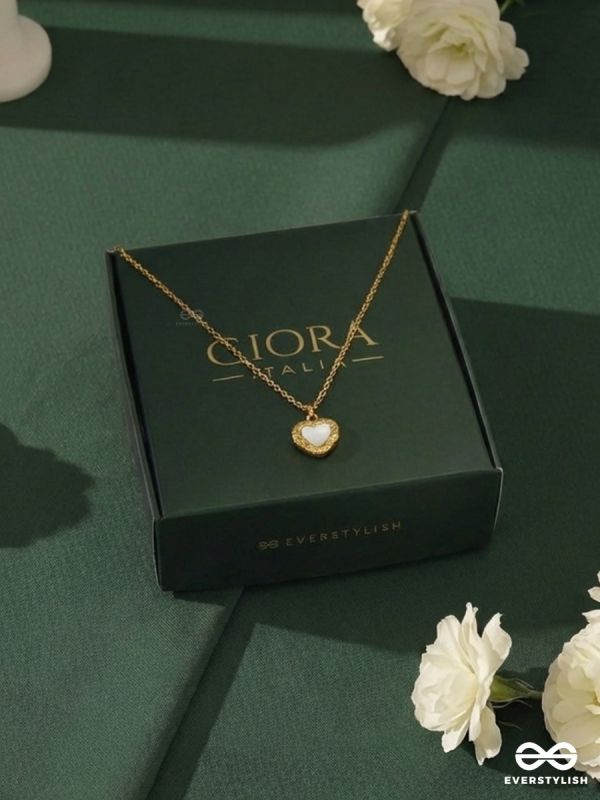 HEART EMBLEM – STAINLESS STEEL 18K GOLD PLATED ANTI-TARNISH HEART PENDANT NECKLACE