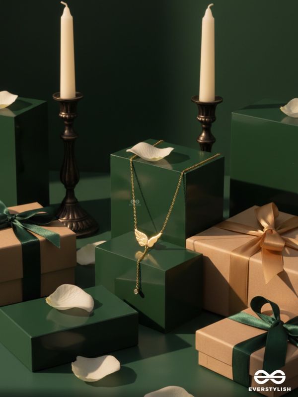 SERAPH DROP – STAINLESS STEEL 18K GOLD PLATED ANTI-TARNISH WING NECKLACE