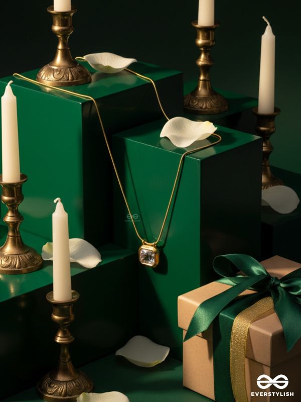 PRISMA CORE – STAINLESS STEEL 18K GOLD PLATED ANTI-TARNISH STONE PENDANT NECKLACE