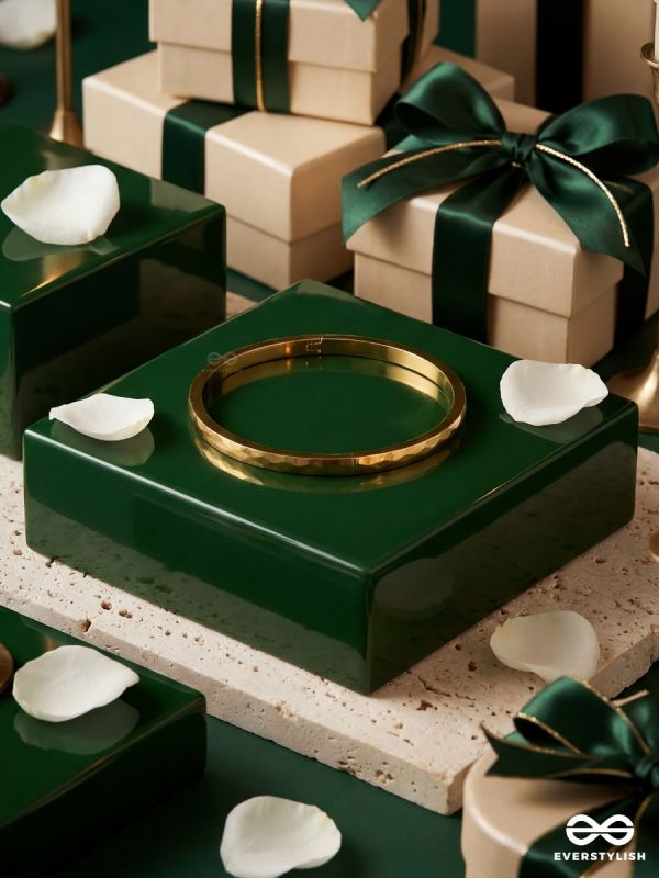 FACETTE BAND – STAINLESS STEEL 18K GOLD PLATED ANTI-TARNISH SLIM CUFF BRACELET