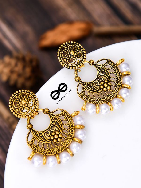 The Golden Pearl Artwork - Oxidised Boho Earrings