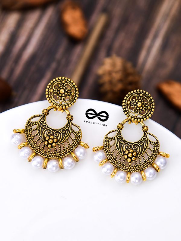 The Golden Pearl Artwork - Oxidised Boho Earrings