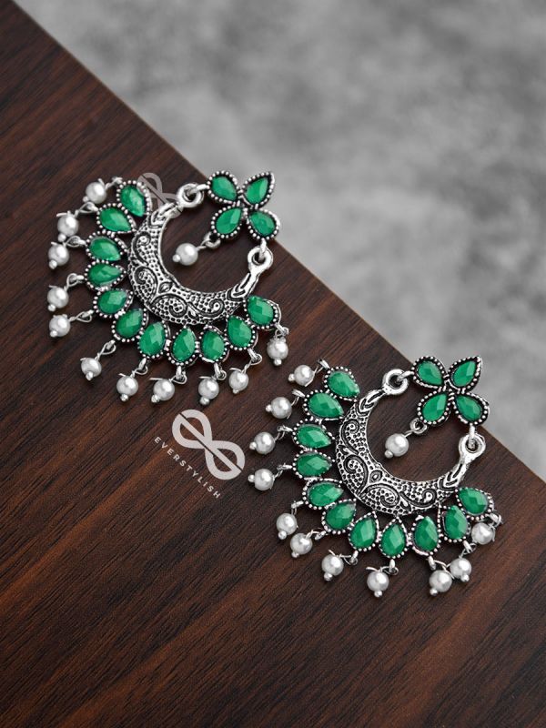 The Elegance of Royalty(Emerald Green)- Embellished Oxidised Earrings