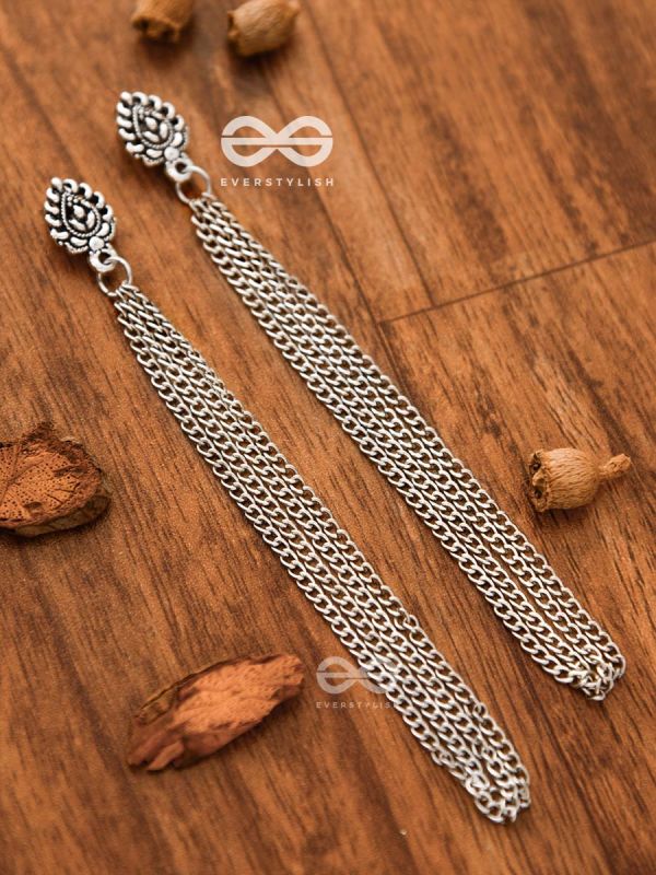The Intricate Leaf - Chain-Tasseled Boho Earrings