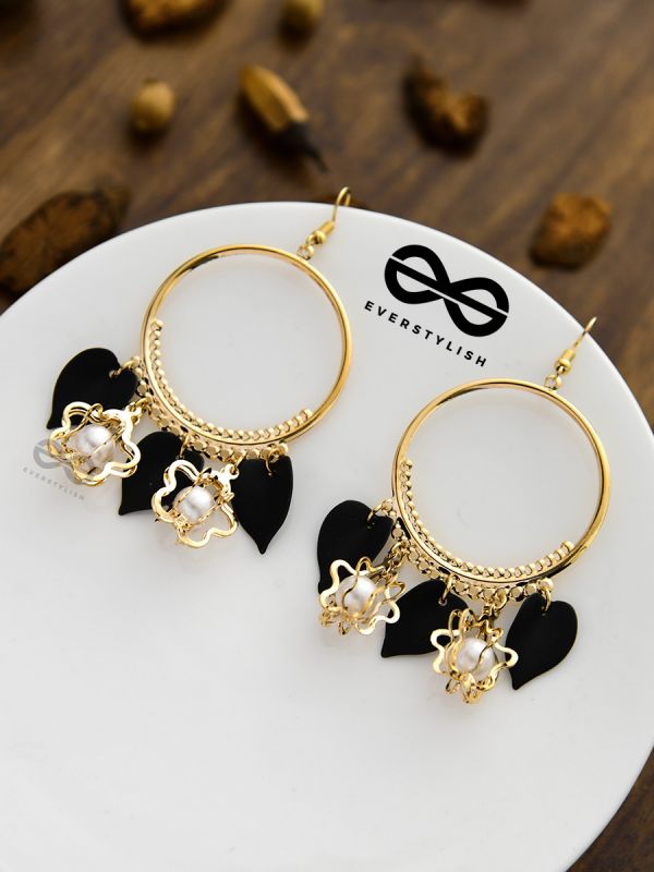 The Charming Allure - Golden Pearl Danglers