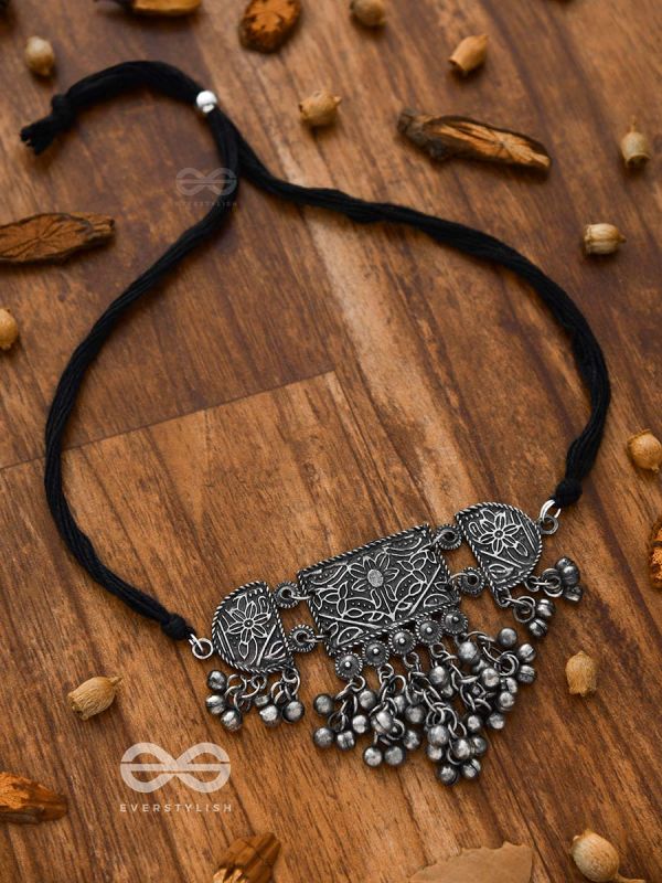 The Bohemian Artwork - Classic Oxidised Choker