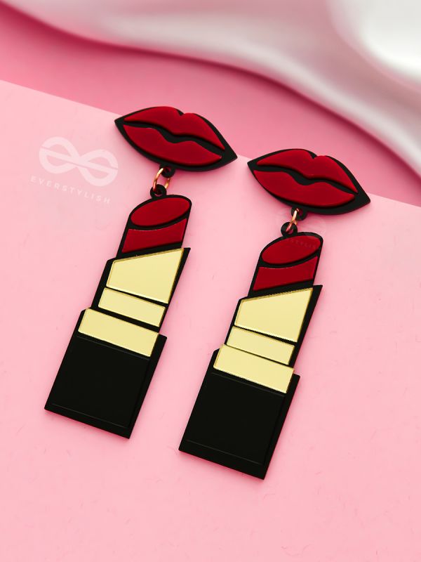 Baby I'm a Heartbreaker - Chique Statement Earrings