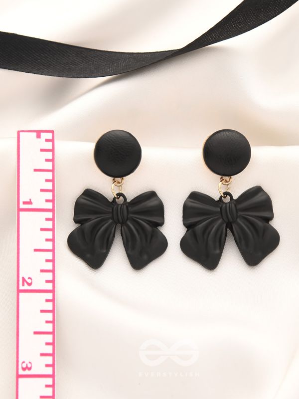 Take a Bow - Statement Earrings (Black)