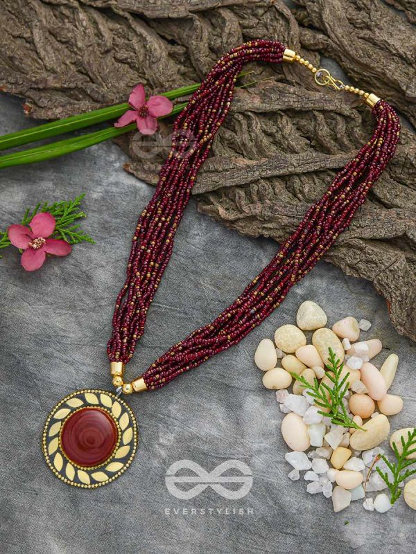 The Timeless Elegance- Beautiful Beaded Neckpiece (Mulberry)