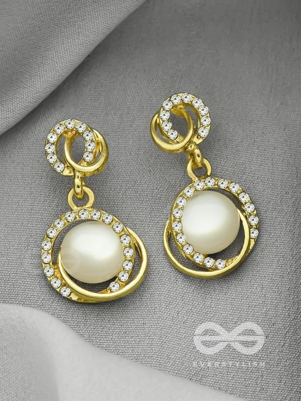 The Moonshine- Golden Rhinestones and Pearl Earrings