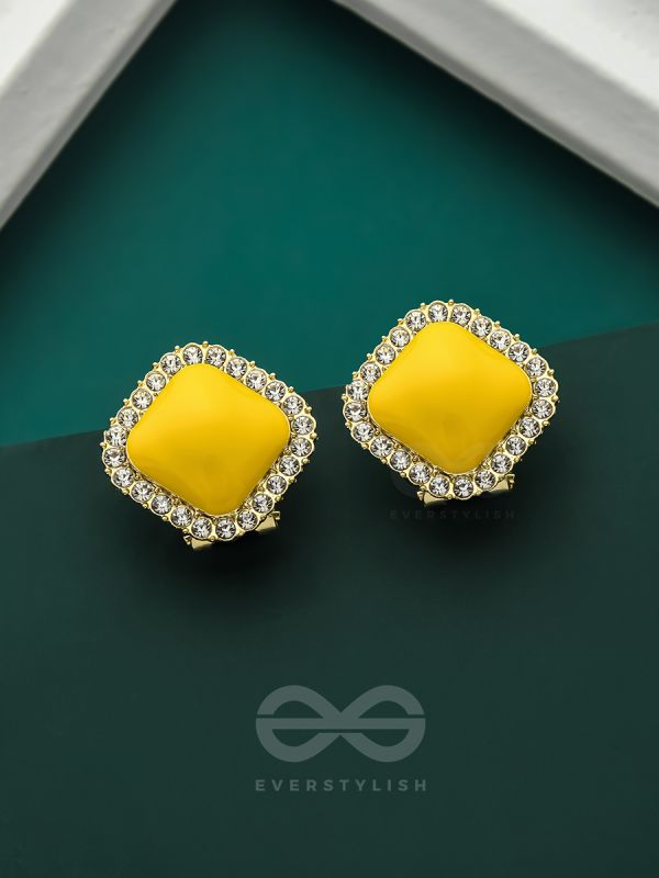 The Flaming Cube- Golden Rhinestones Earrings (Bright Yellow)