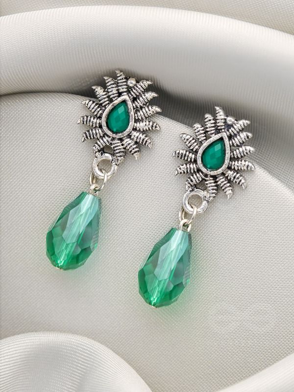Drops of Light- Tiny Trinket Earrings (Emerald Green)
