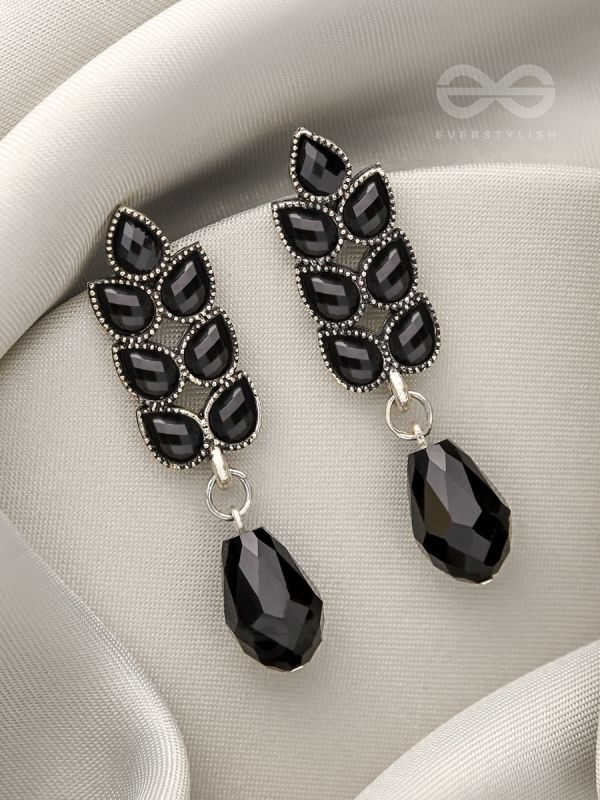 The Grapevine- Embellished Oxidized Earrings (Black)