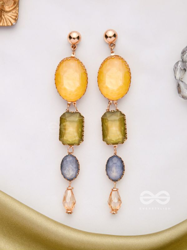 THE SWEET SUNSHOWER - GOLDEN EMBELLISHED EARRINGS