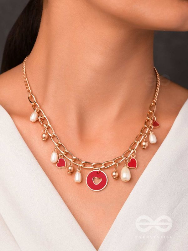 The Scarlet Affair - Cute Hearts Neckpiece With Anti-Tarnish Coating 