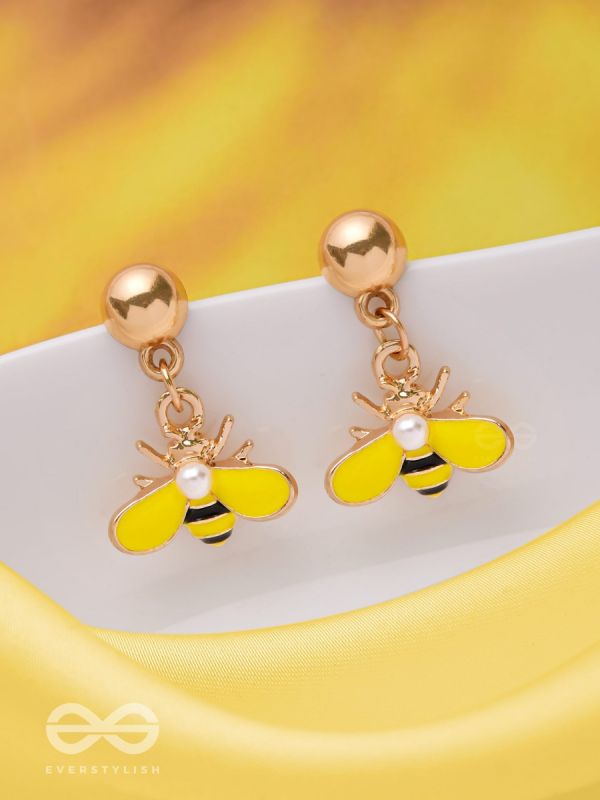 THE BUZZIN BEE - CUTE DROP EARRINGS