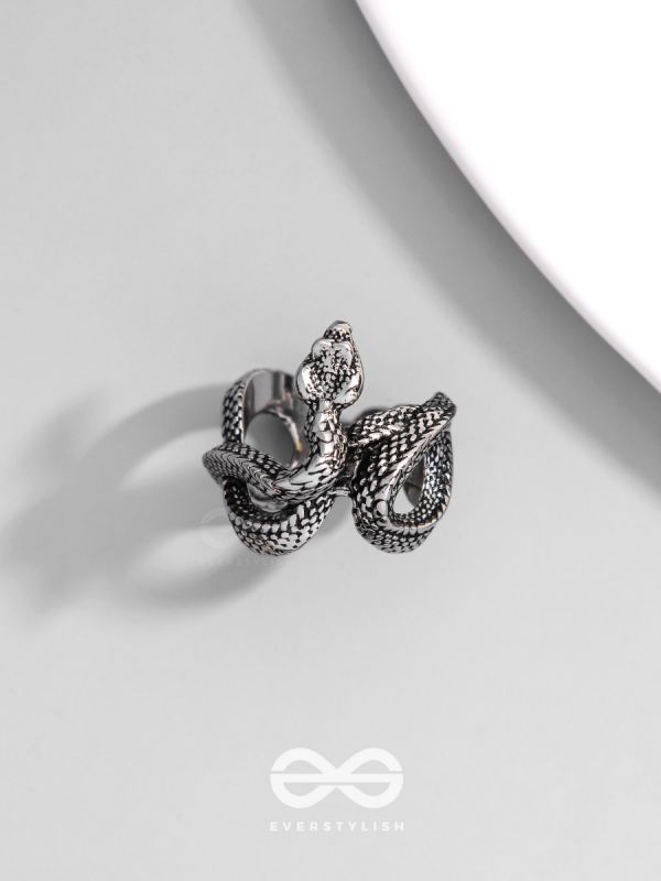 NIGHTSHADE BASILISK - STATEMENT SILVER RING (ADJUSTABLE)