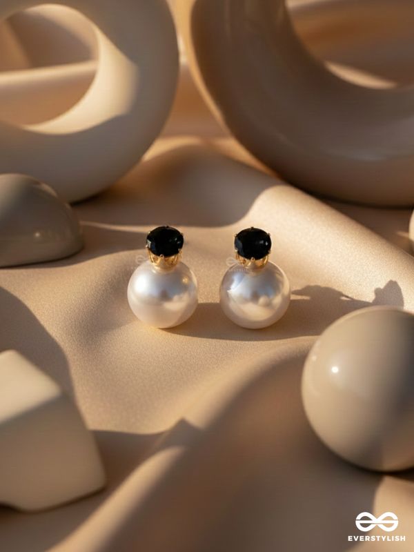 A MYSTIC PEARL - GOLDEN EMBELLISHED EARRINGS (BLACK)