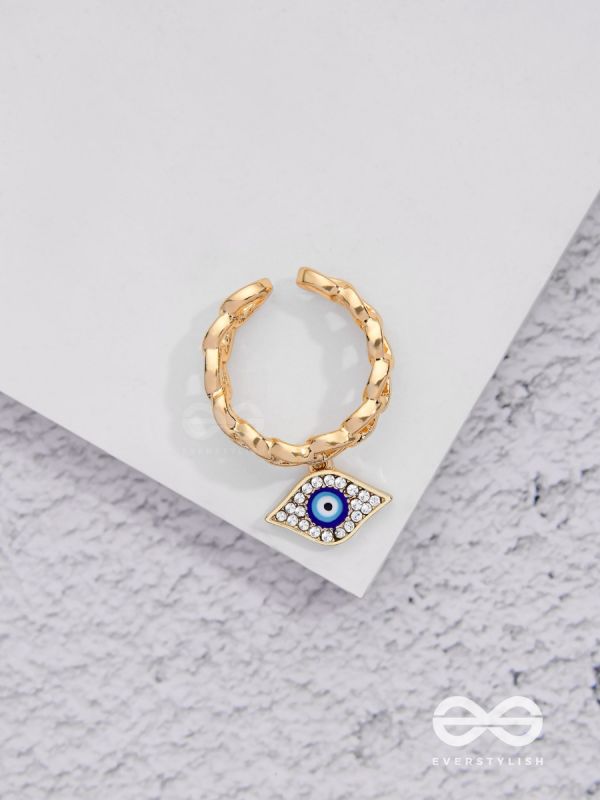 Cosmic Watcher - Golden Embellished Charm Ring (Adjustable)