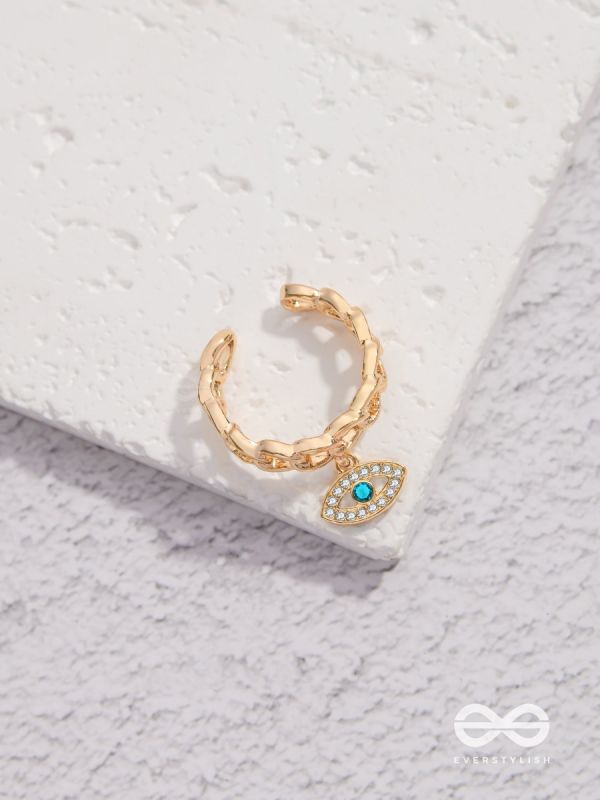 Eye Of Glamour - Golden Embellished Charm Ring (Adjustable)