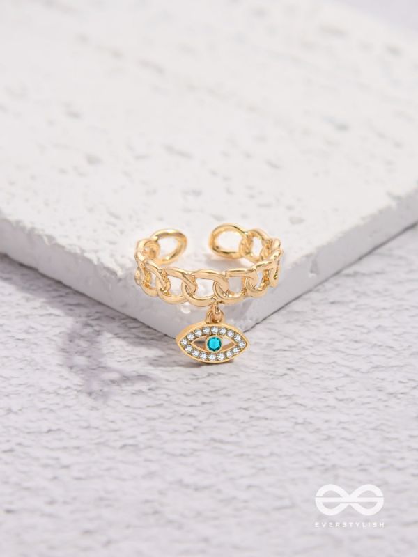 Eye Of Glamour - Golden Embellished Charm Ring (Adjustable)