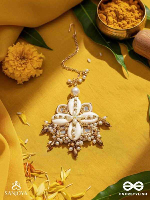 Jalkam- The Shell Cluster- Mirrors, Shells And Beads Hand Embroidered Maangtika
