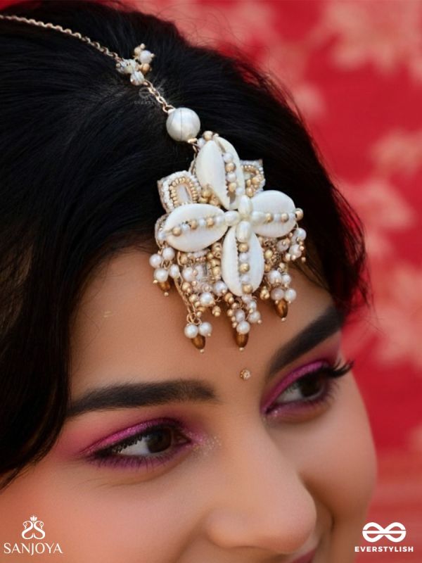 Jalkam- The Shell Cluster- Mirrors, Shells And Beads Hand Embroidered Maangtika