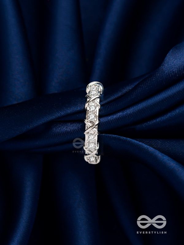 The Winter Frost - Silver Cubic Zirconia Ring (Adjustable)