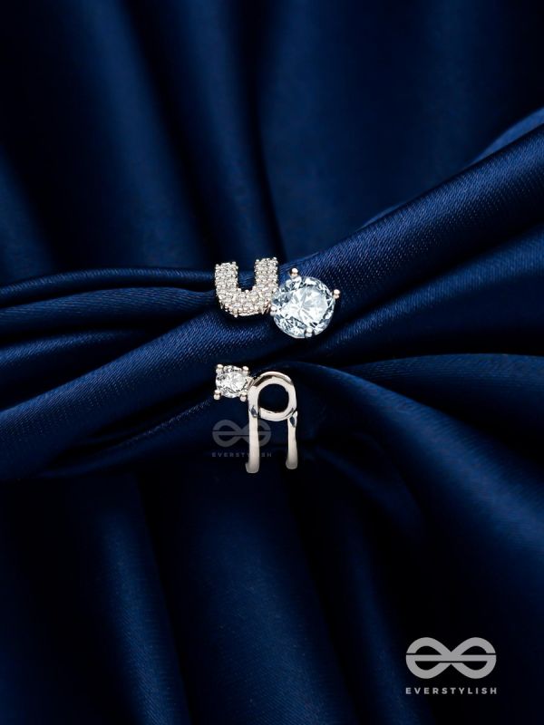 The Dreamy Dazzle - Silver Cubic Zirconia Ring (Adjustable)