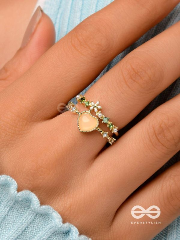 The Eden's Secret - Golden Embellished Ring (Adjustable)