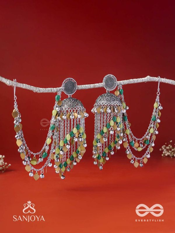 Girayah - Souvenirs Of The Nature - Beads And Glass Drops Hand Embroidered Oxidised Chain Earrings
