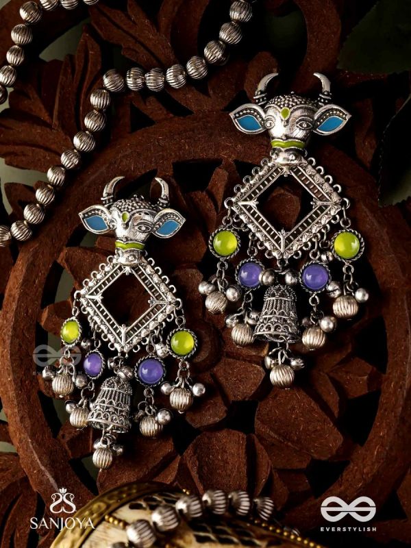 NANDI MANIKARNA- NANDI STONE EARRINGS-OXIDIZED EARRINGS FEATURING A BULL FACE, ADORNED WITH STONES AND GHUNGHROOS