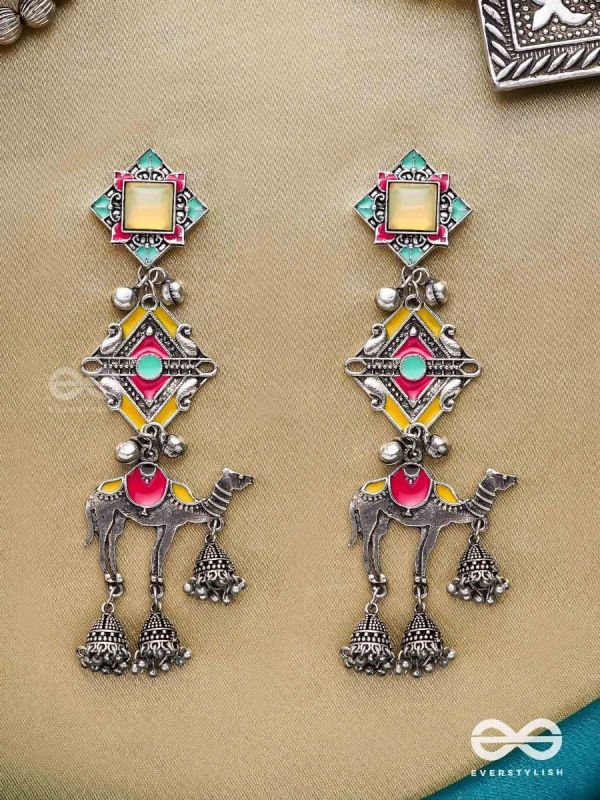 Camel's Charm- Three- Layered oxidized earrings