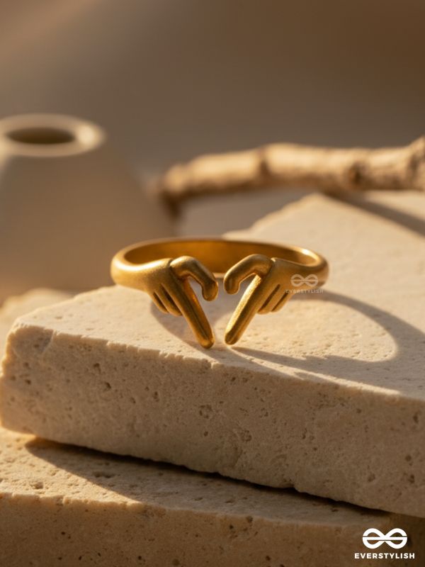 I HEART YOU- STAINLESS STEEL ANTI-TARNISH GOLDEN RING