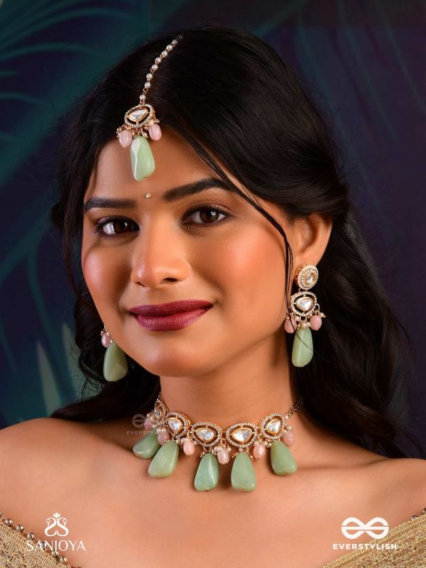SHITALA - COOLING GRACE - CLASSIC GREEN KUNDAN POLKI MAANGTIKA WITH GOLDEN DETAILS AND SOFT GEM ACCENTS