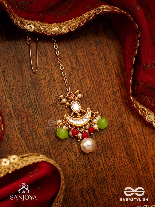 SUVARNACHANDRA - GOLDEN MOON - ROYAL KUNDAN MAANGTIKA WITH ORNATE CRESCENT DESIGNS AND GEM EMBELLISHMENTS