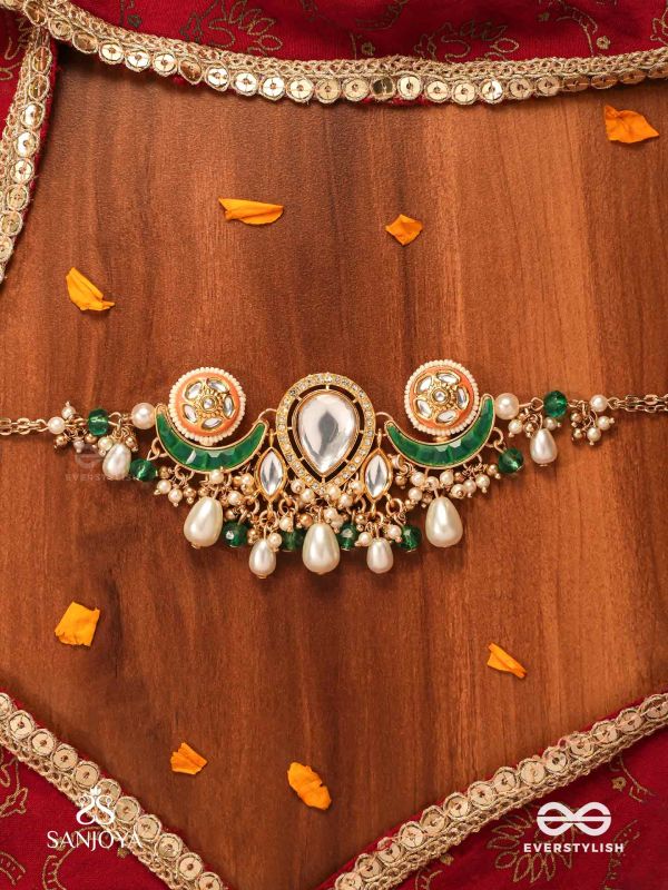 SOMALEKHA - MOON’S TRACE- MODERN YET TRADITIONAL KUNDAN NECKPIECE WITH LUSTROUS PEARLS AND BEADS