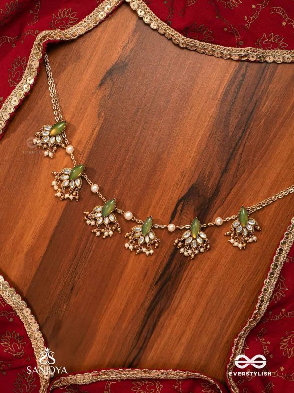 KSHAMINI - GRACEFUL LADY- SLIM CHAIN DESIGN KUNDAN NECKPIECE WITH LEAF DESIGN