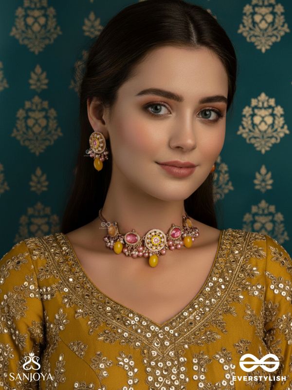 MADHUVARNIKA - HONEY HUE - SOFT FEMININE HANCRAFTED KUNDAN SET WITH CHOKER NECKPIECE AND EARRINGS