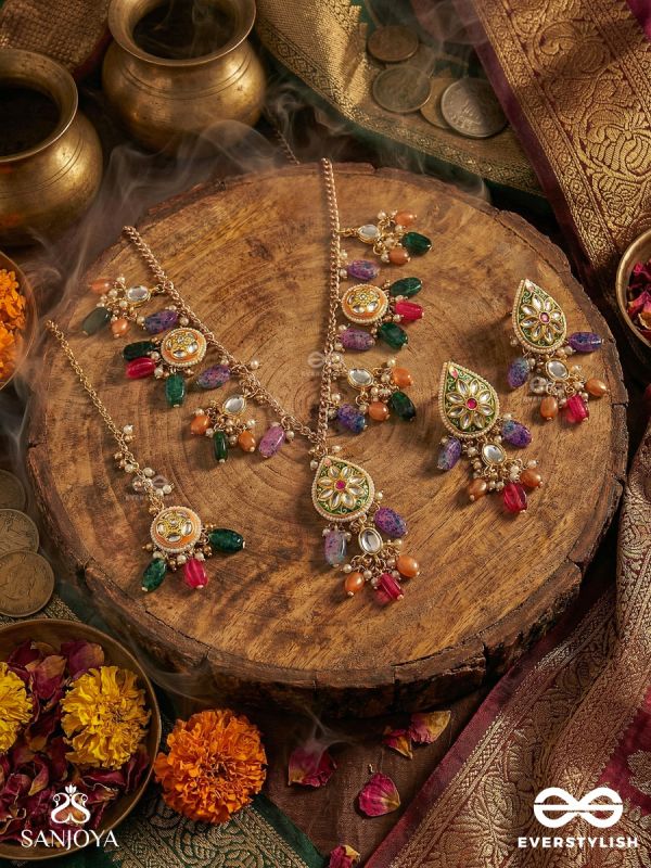 RANGKUSUMA - BLOOM OF COLORS - VIBRANT KUNDAN SET WITH NECKPIECE, EARRINGS AND MAANGTIKA